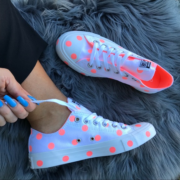 NEW CONVERSE ALL-STAR LOWTOP WOMENS SIZE 6 - Picture 3 of 8